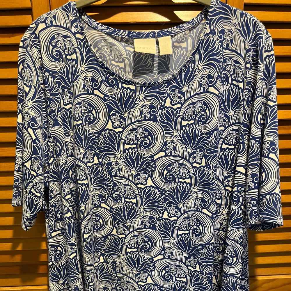 WOMENS CHICO’S 2/L TOP